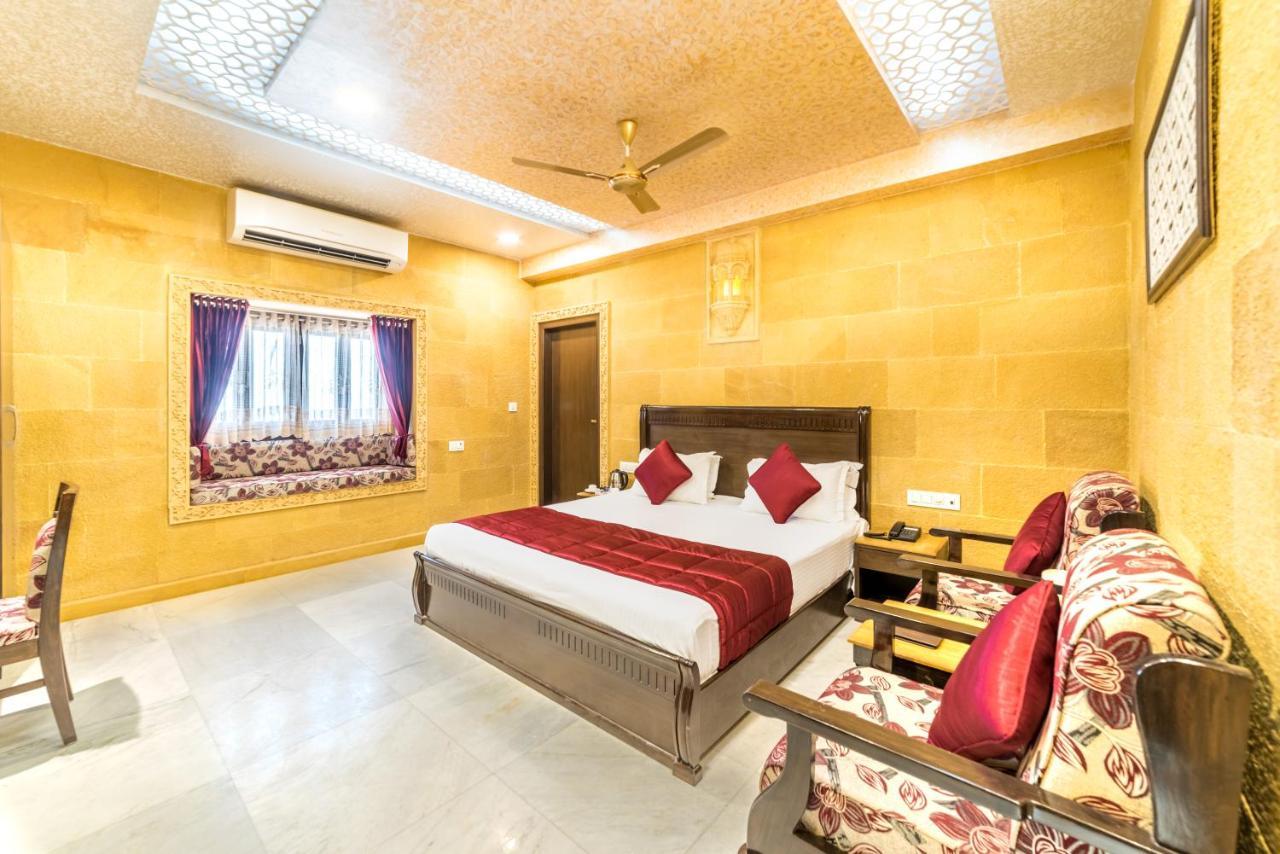 Hotel Sky Plaza - Best Ever View Of Jaisalmer Fort Exterior photo