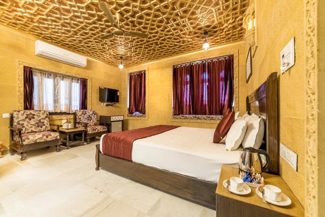 Hotel Sky Plaza - Best Ever View Of Jaisalmer Fort Exterior photo