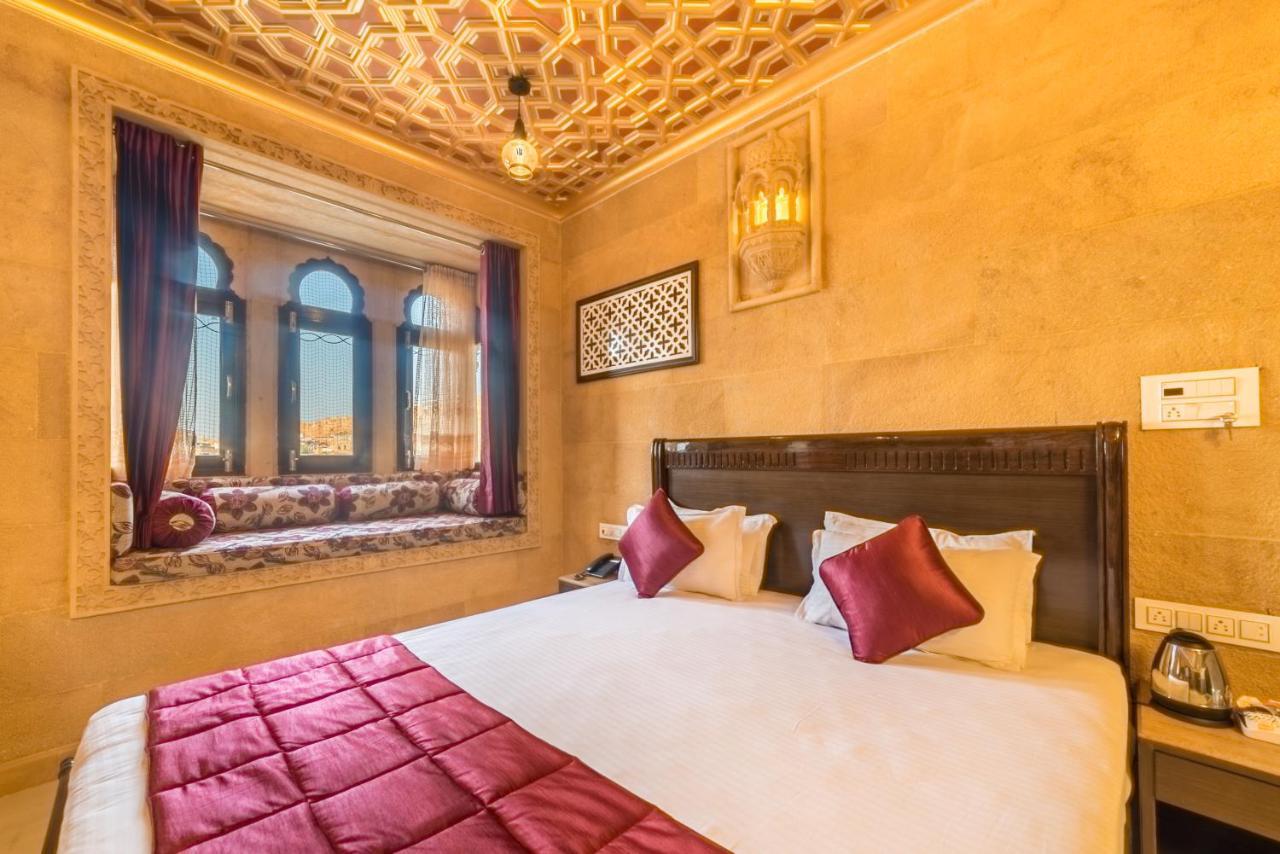 Hotel Sky Plaza - Best Ever View Of Jaisalmer Fort Exterior photo