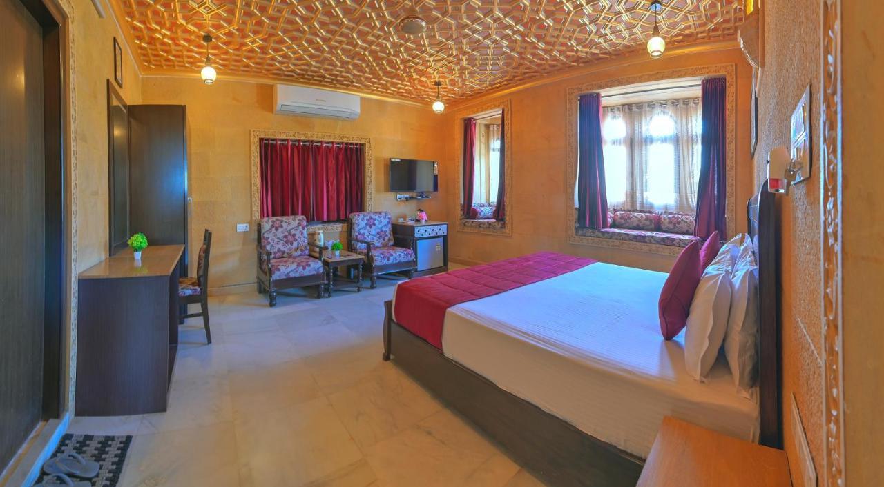 Hotel Sky Plaza - Best Ever View Of Jaisalmer Fort Exterior photo