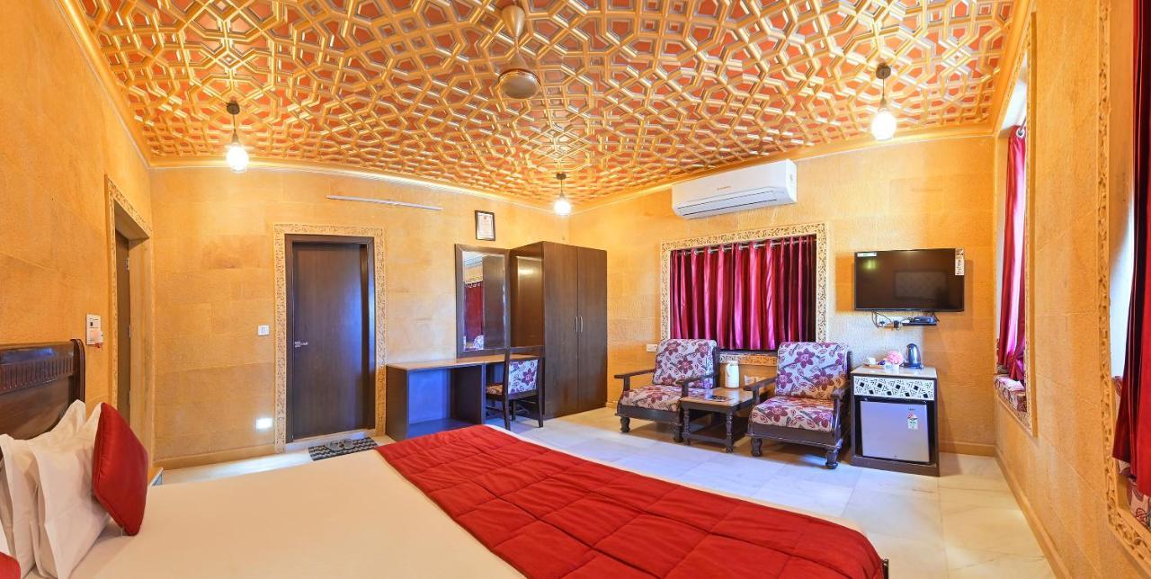 Hotel Sky Plaza - Best Ever View Of Jaisalmer Fort Exterior photo