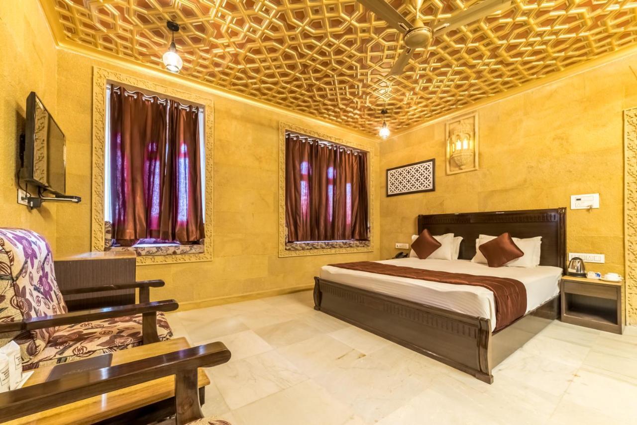 Hotel Sky Plaza - Best Ever View Of Jaisalmer Fort Exterior photo